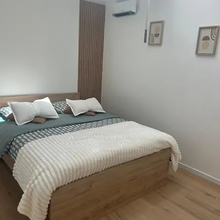 Small, Cozy, And Modern House Prázdninový dům *